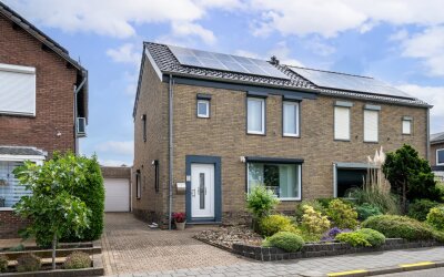 Dorpstraat 52
