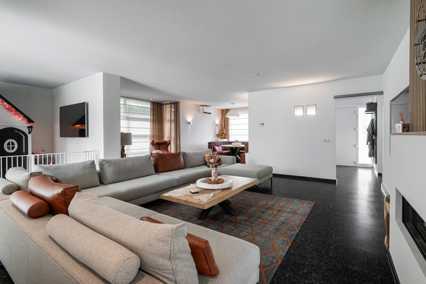 Vrijstaande woning te koop: Gravenweg 110, Landgraaf
