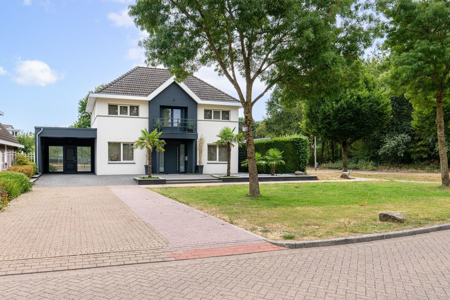 Vrijstaande woning te koop: Gravenweg 110, Landgraaf
