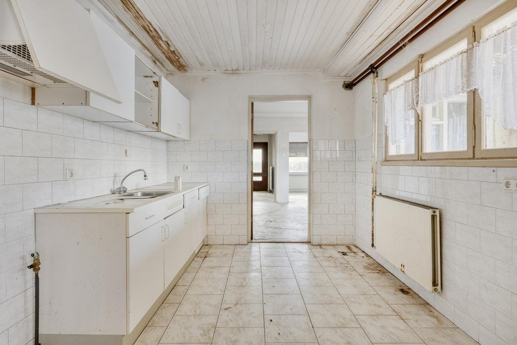 Vrijstaande woning te koop: Reeweg 69, Landgraaf