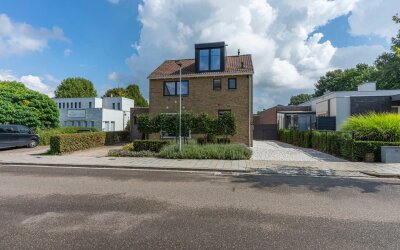 Kerkstraat 55