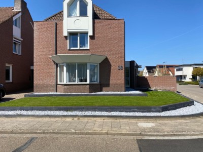 van Doesbur. 38