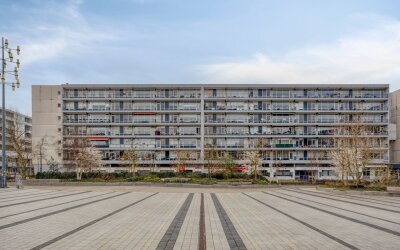 Burg. van Grunsvenplein 89