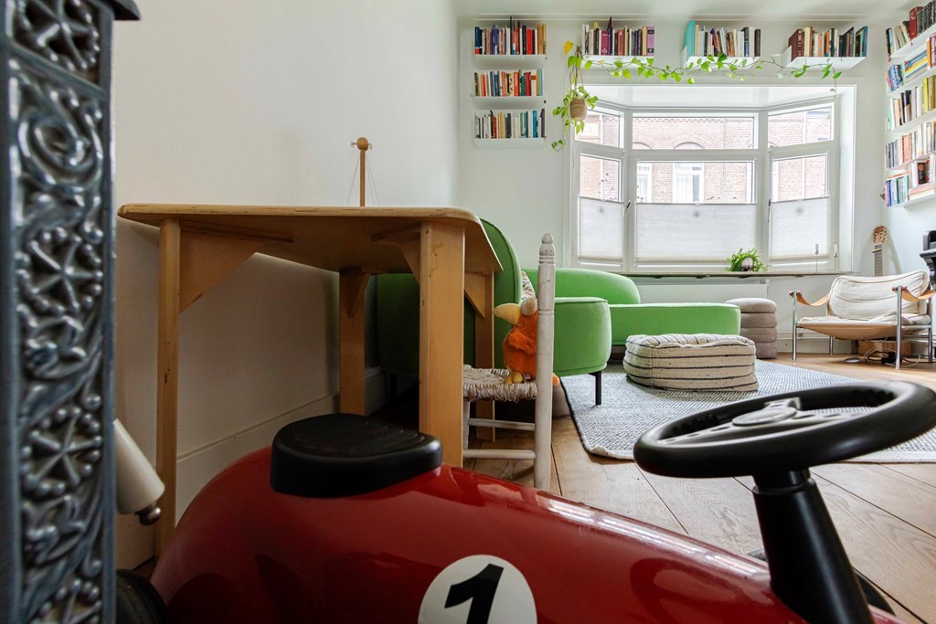 Tussenwoning te koop: Ambachtsstraat 15, Heerlen