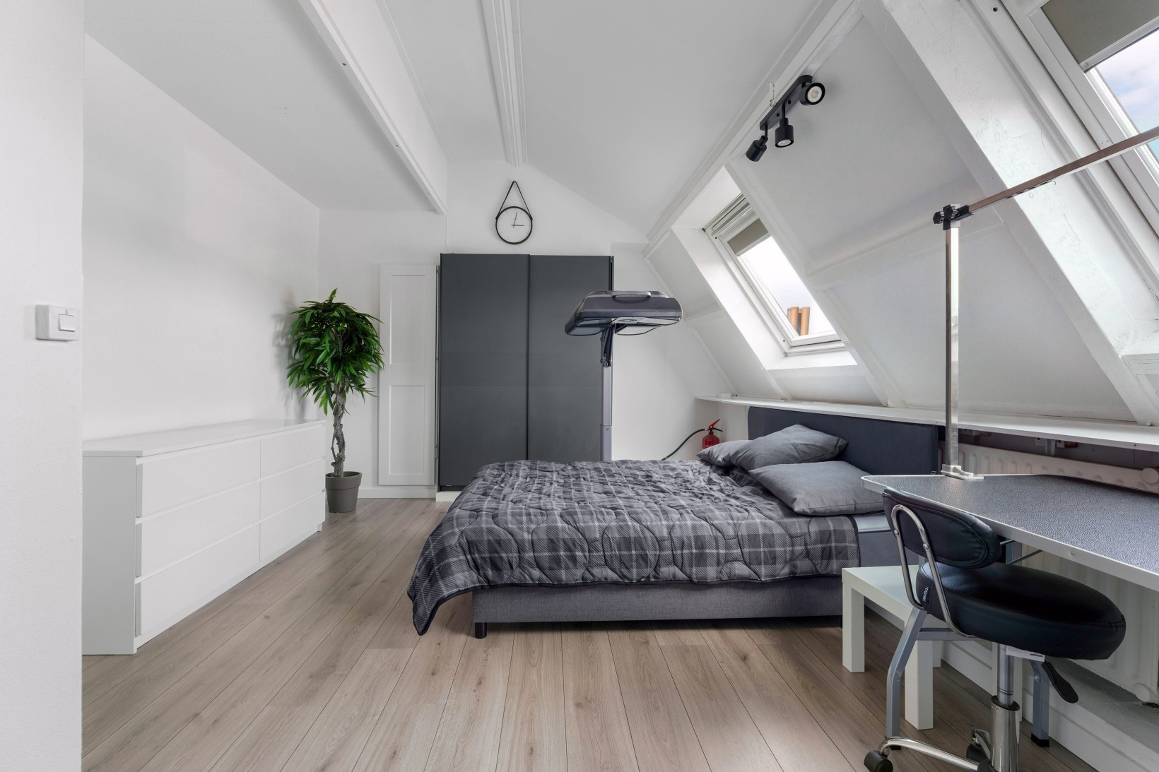 Tussenwoning te koop: Hamerstraat 43, Heerlen