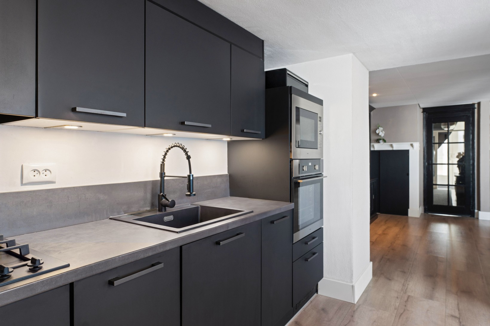 Tussenwoning te koop: Hamerstraat 43, Heerlen