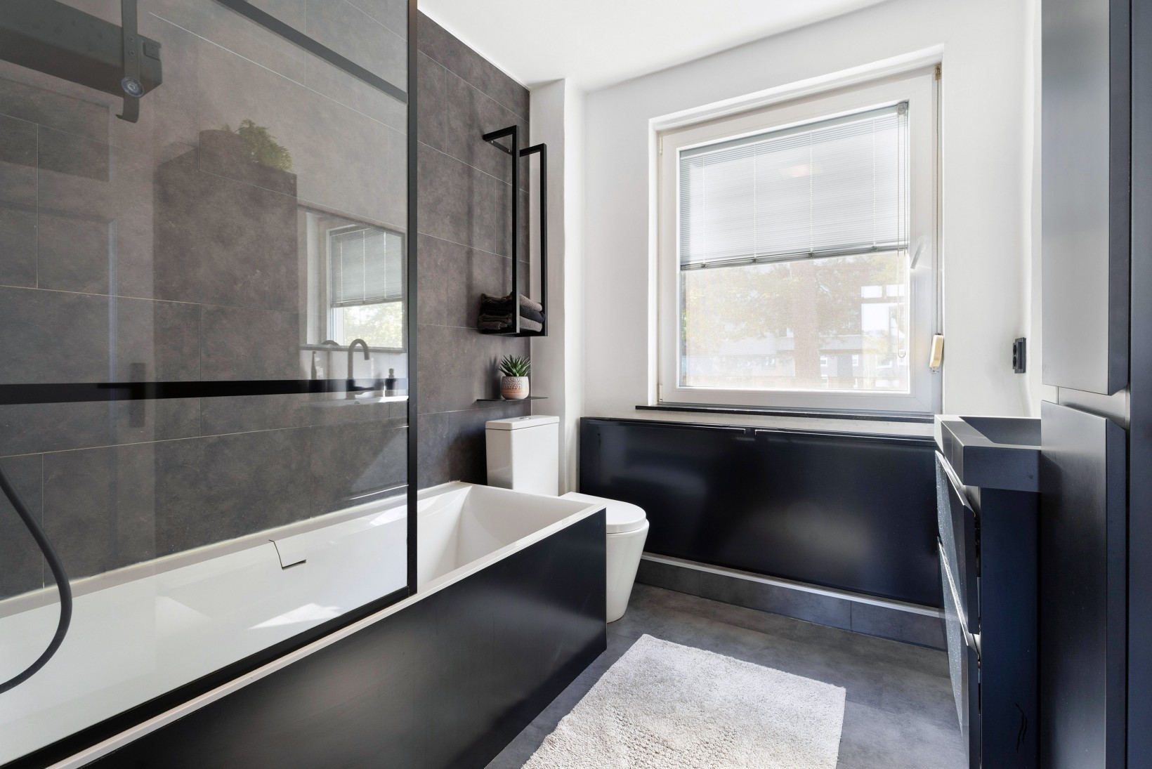Tussenwoning te koop: Hamerstraat 43, Heerlen