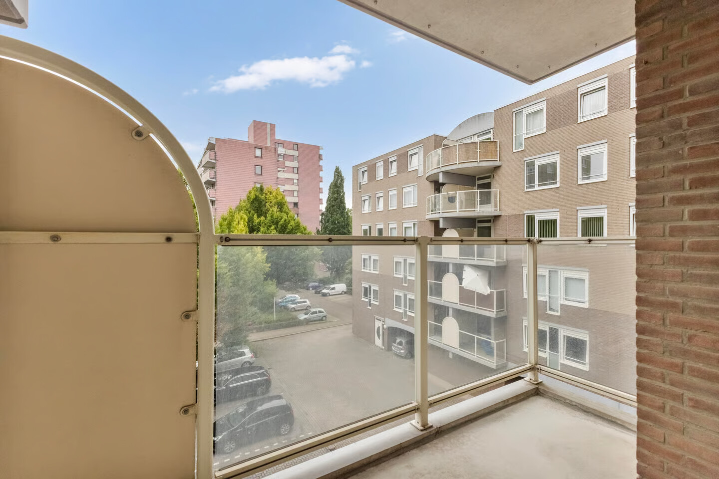 Appartement te koop: De Heugden 319, Heerlen