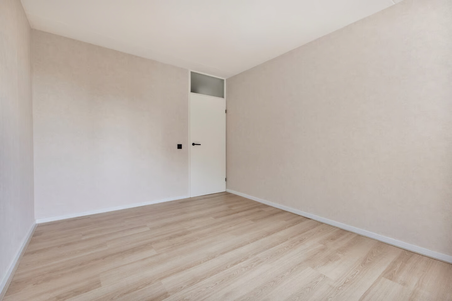 Appartement te koop: De Heugden 319, Heerlen