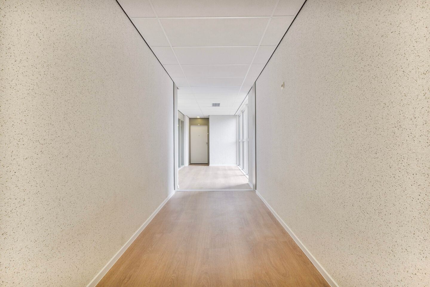 Appartement te koop: De Heugden 319, Heerlen