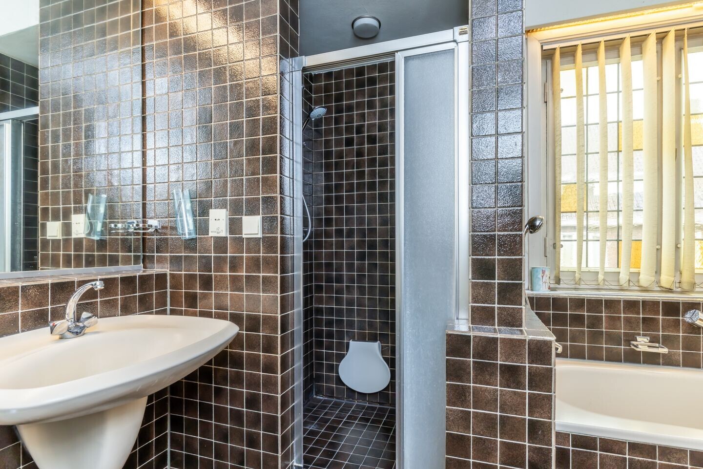 Hoekwoning te koop: Oliemolenstraat 15, Heerlen