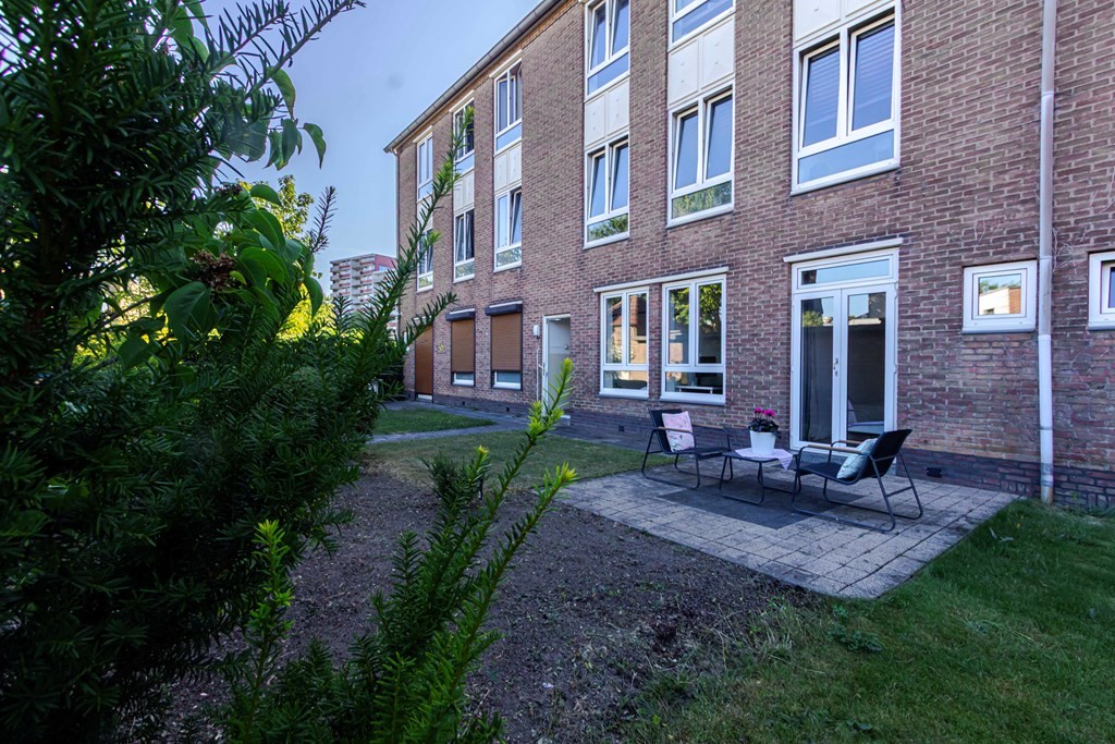 Appartement te koop: Sint Angelastraat 8, Heerlen