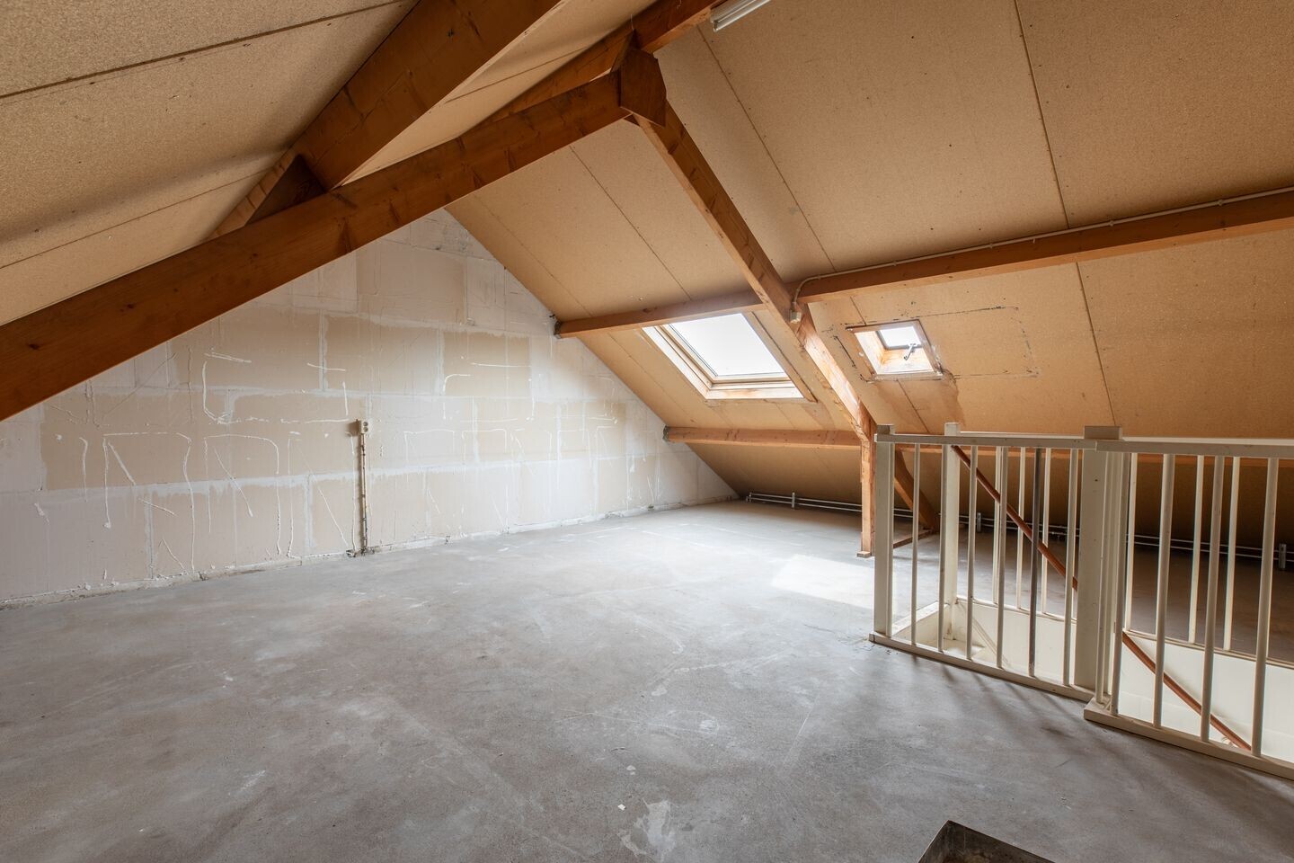 Twee-onder-één-kap te koop: Jos Klijnenstraat 23A, Heerlen