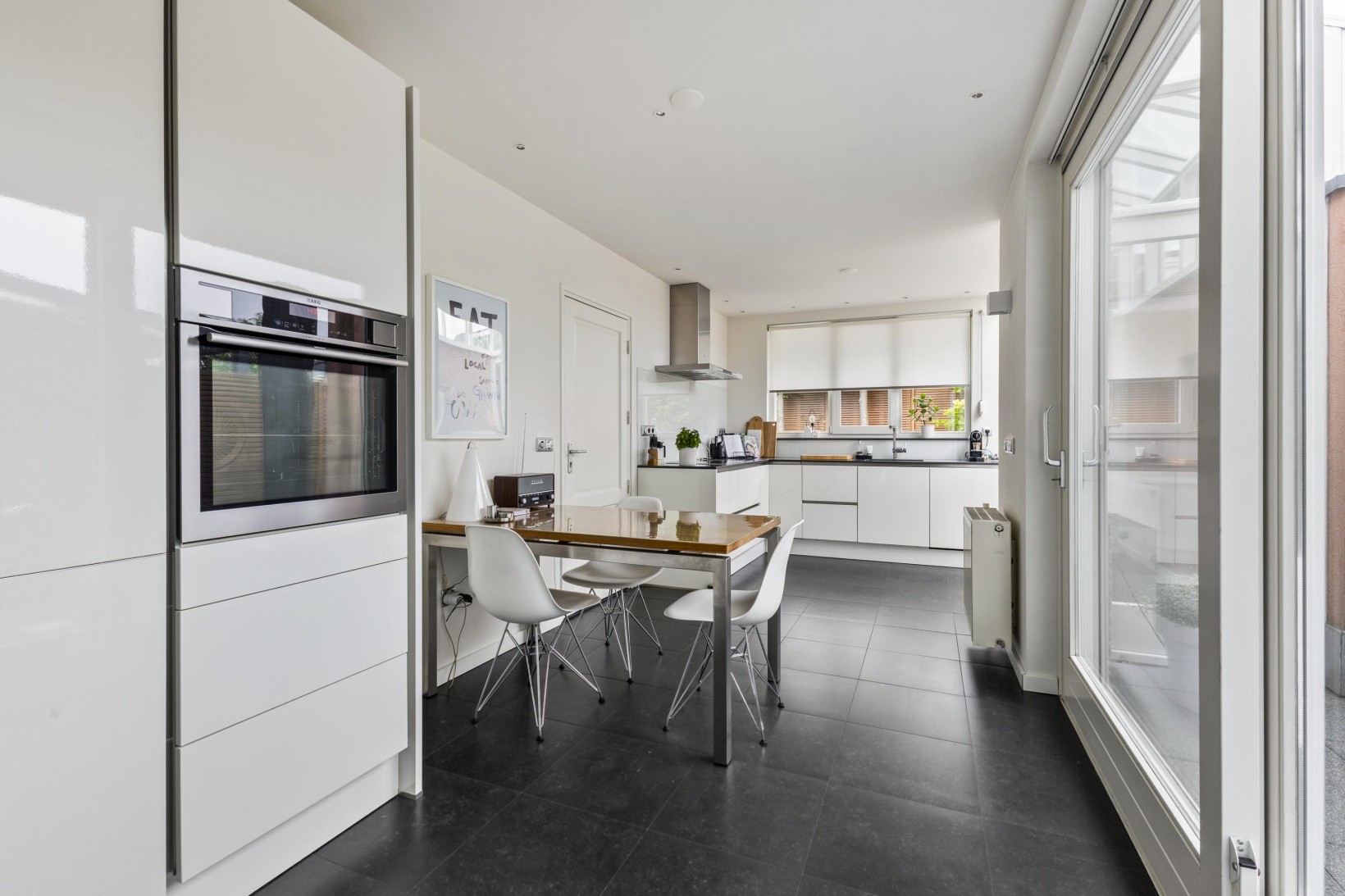 Tussenwoning te koop: Peutzstraat 49, Heerlen