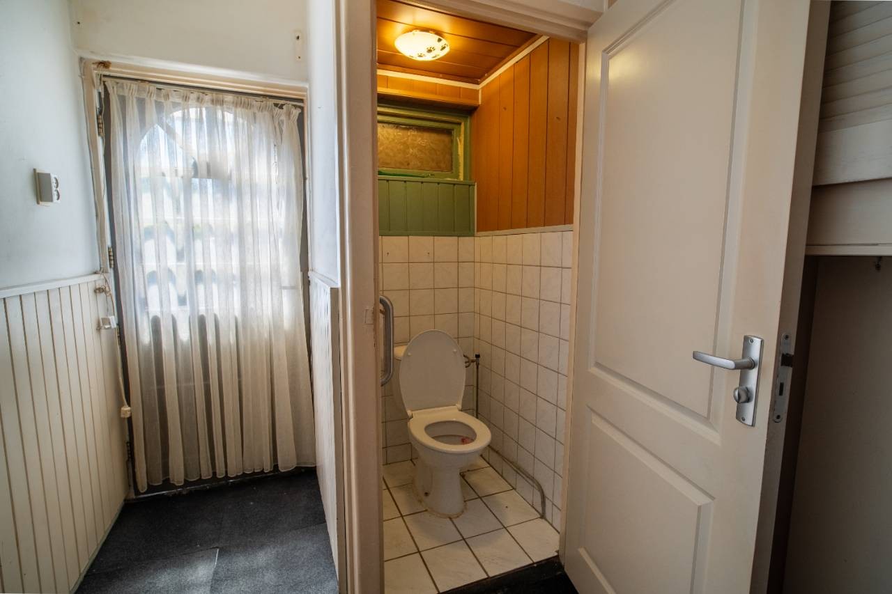 Tussenwoning te koop: Röntgenstraat 28, Heerlen
