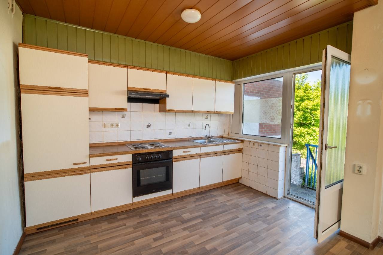 Tussenwoning te koop: Röntgenstraat 28, Heerlen