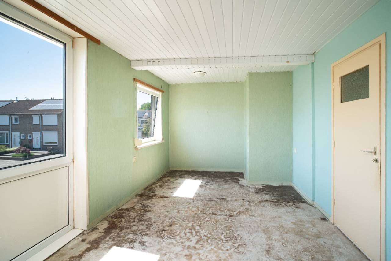 Tussenwoning te koop: Röntgenstraat 28, Heerlen