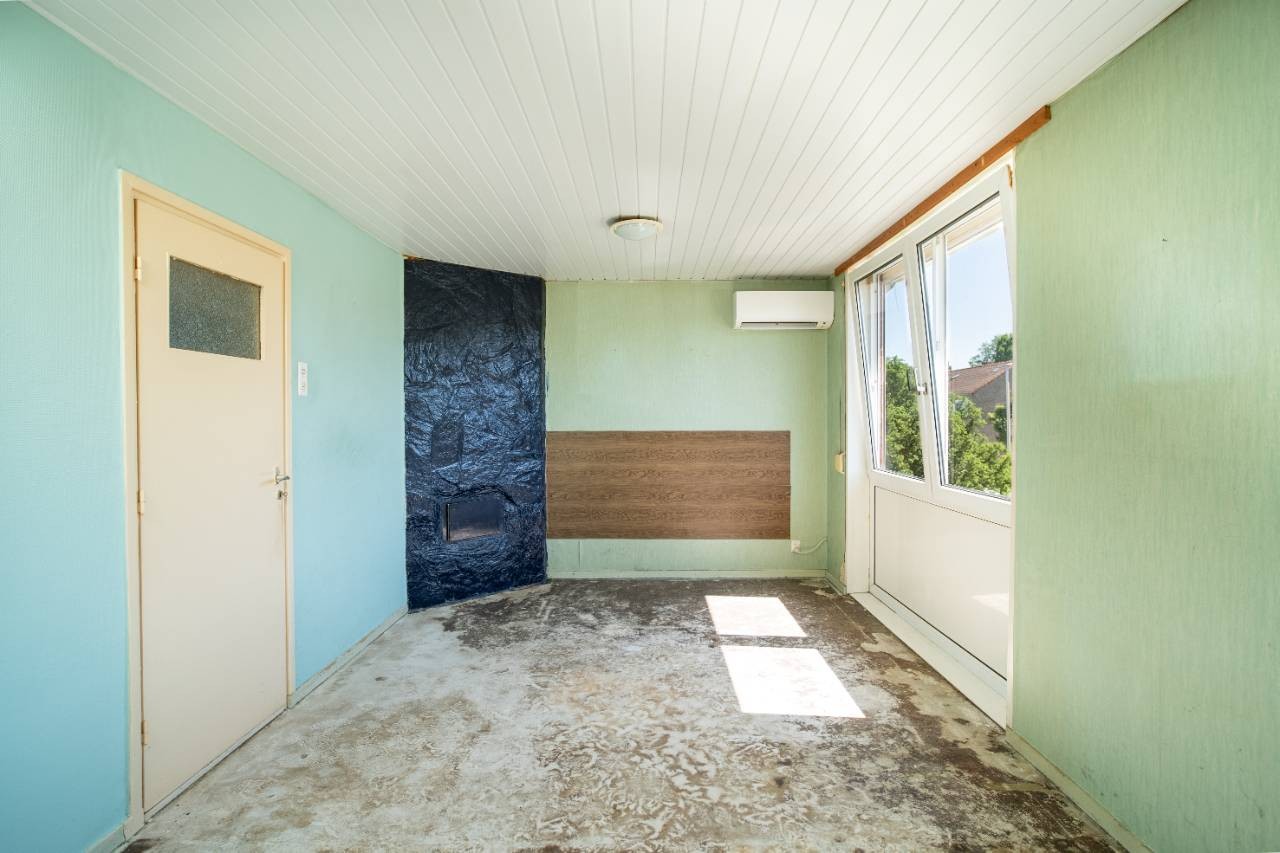 Tussenwoning te koop: Röntgenstraat 28, Heerlen