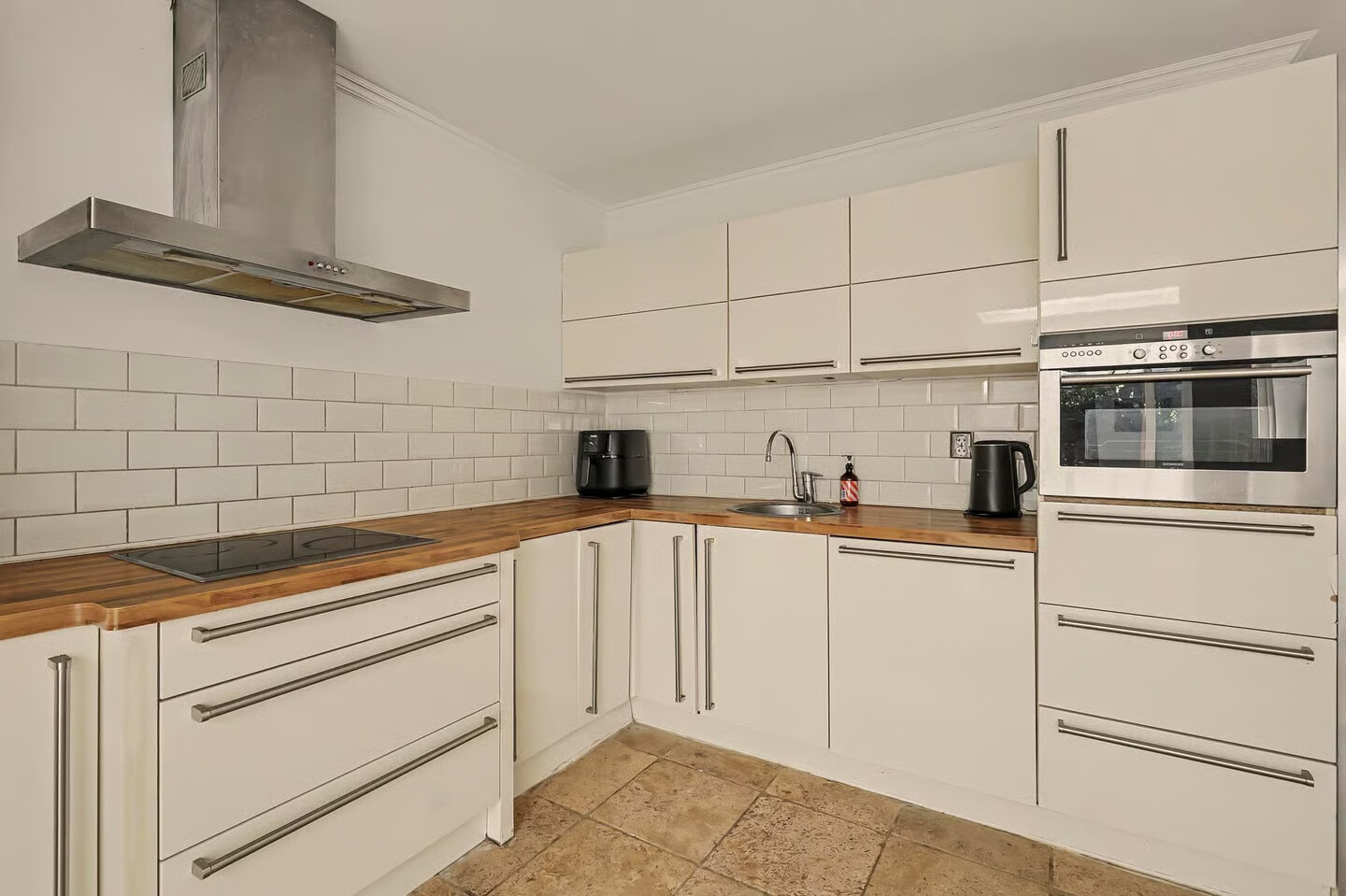 Twee-onder-één-kap te koop: Eerste Oosterstraat 9, Heerlen