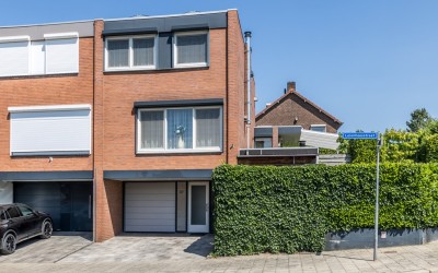 Leienhoesstraat 67