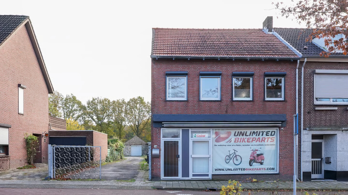 Appartement te koop: Heerenweg 138, Heerlen