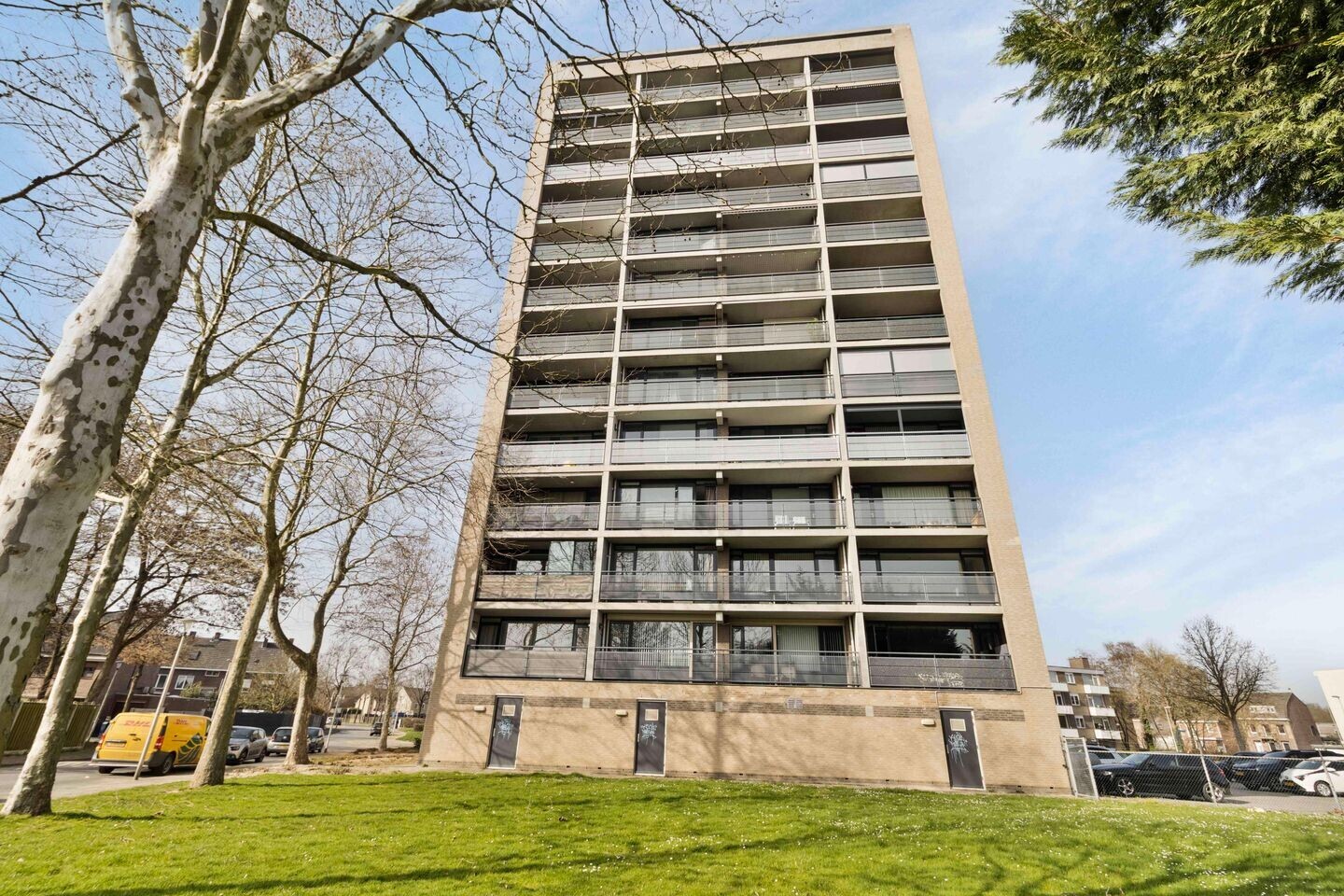 Appartement te koop: Adenauerlaan 53, Heerlen