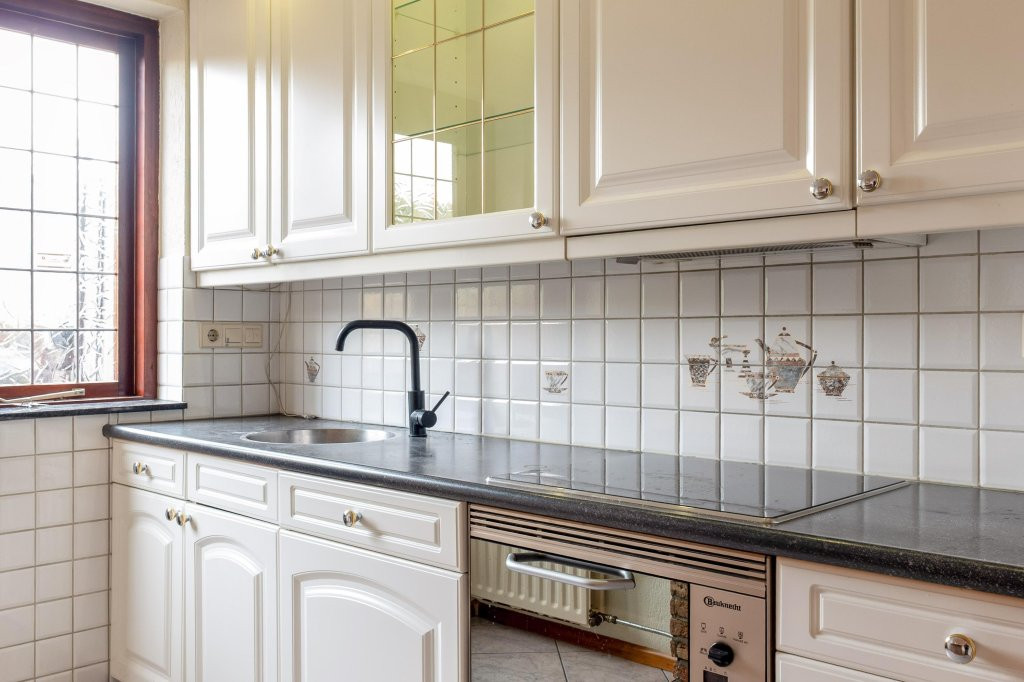 Hoekwoning te koop: Van Limburg Stirumstraat 23, Heerlen