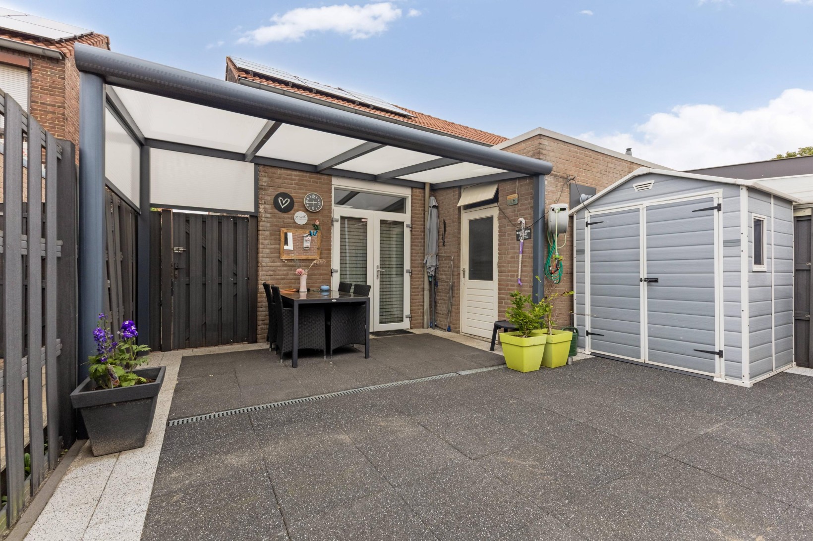 Hoekwoning te koop: Rembrandtstraat 37, Heerlen