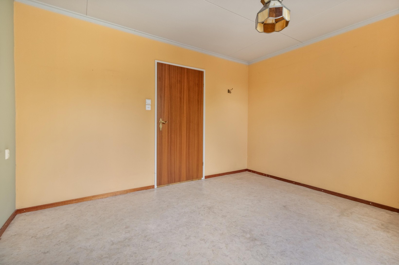 Hoekwoning te koop: Sint Barbarastraat 112, Heerlen