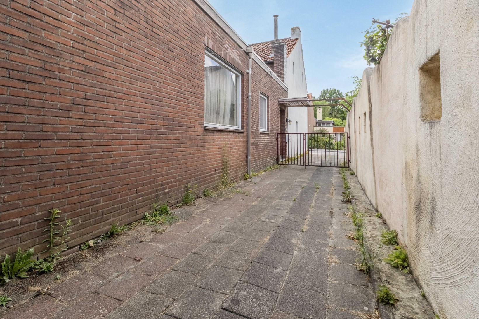 Hoekwoning te koop: Sint Barbarastraat 112, Heerlen