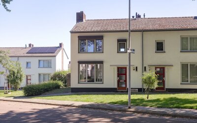 Woensdagstraat 13