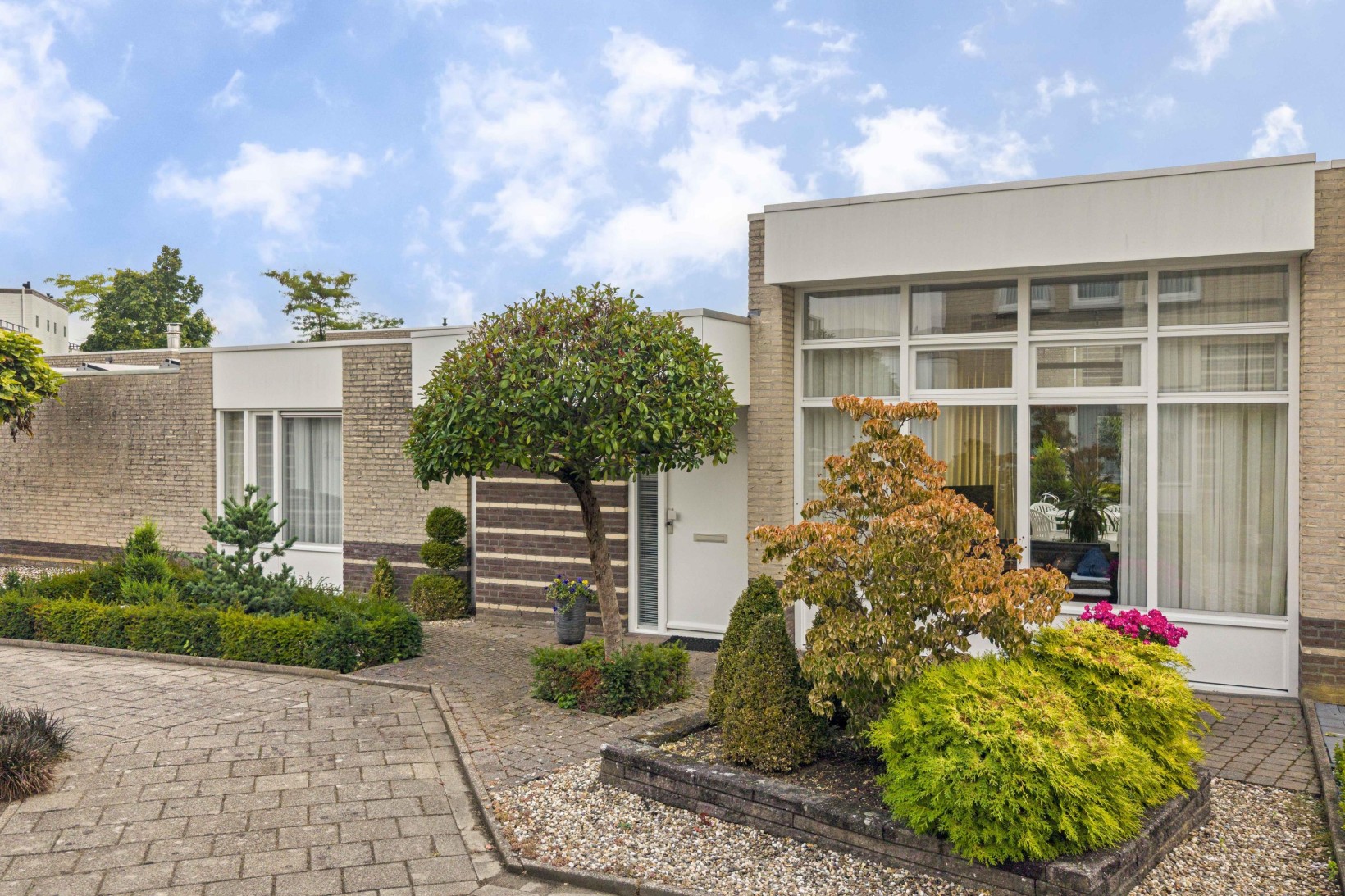 Tussenwoning te koop: Harriët Freezerstraat 36, Heerlen