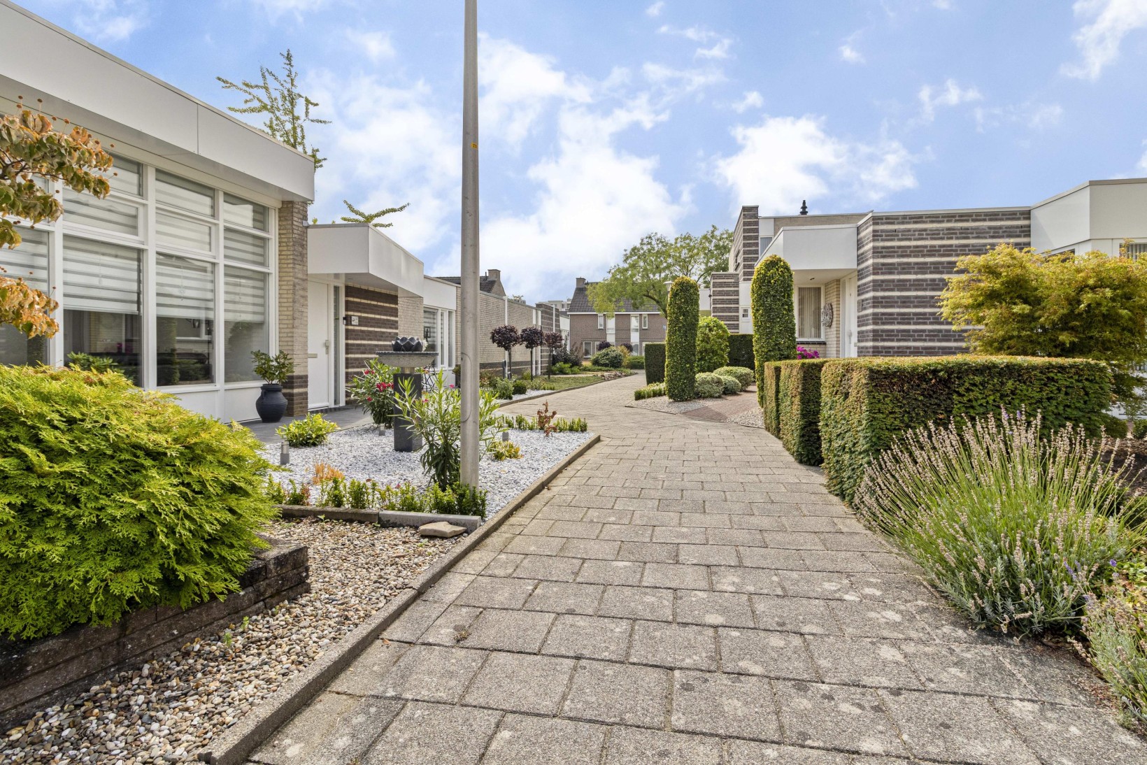Tussenwoning te koop: Harriët Freezerstraat 36, Heerlen