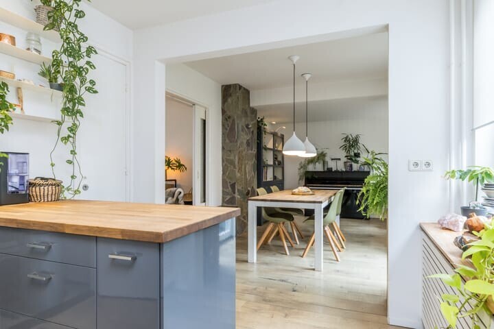 Twee-onder-één-kap te koop: Schipholstraat 7, Heerlen