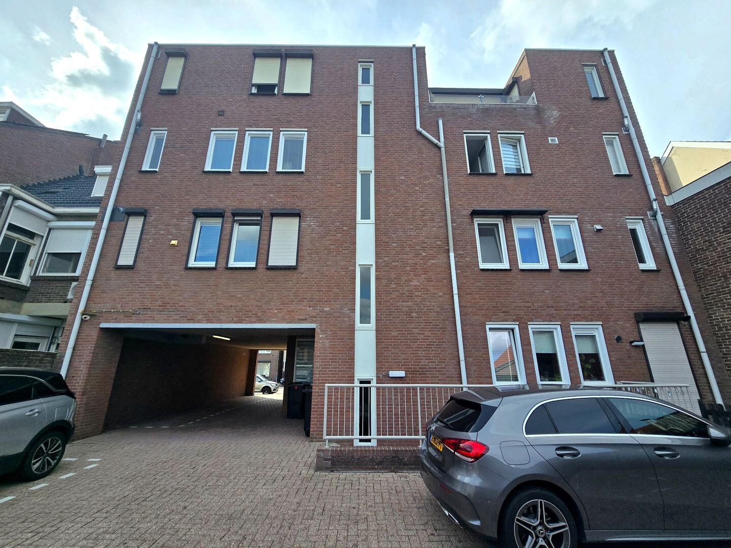 Appartement te koop: Heerlerbaan 151A, Heerlen