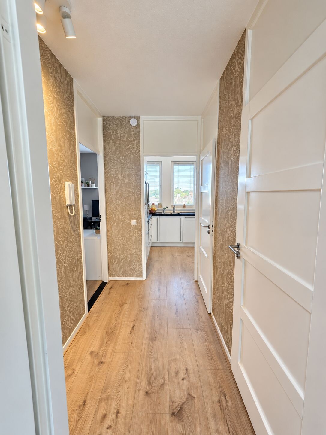 Appartement te koop: Heerlerbaan 151A, Heerlen