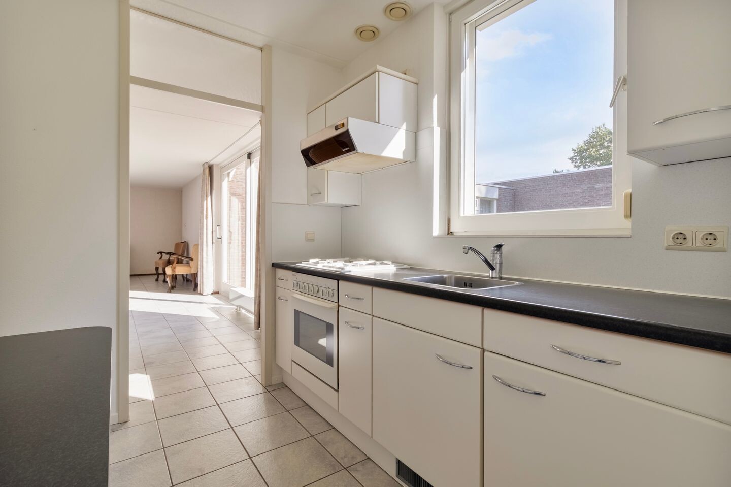 Tussenwoning te koop: Roggehof 90, Heerlen