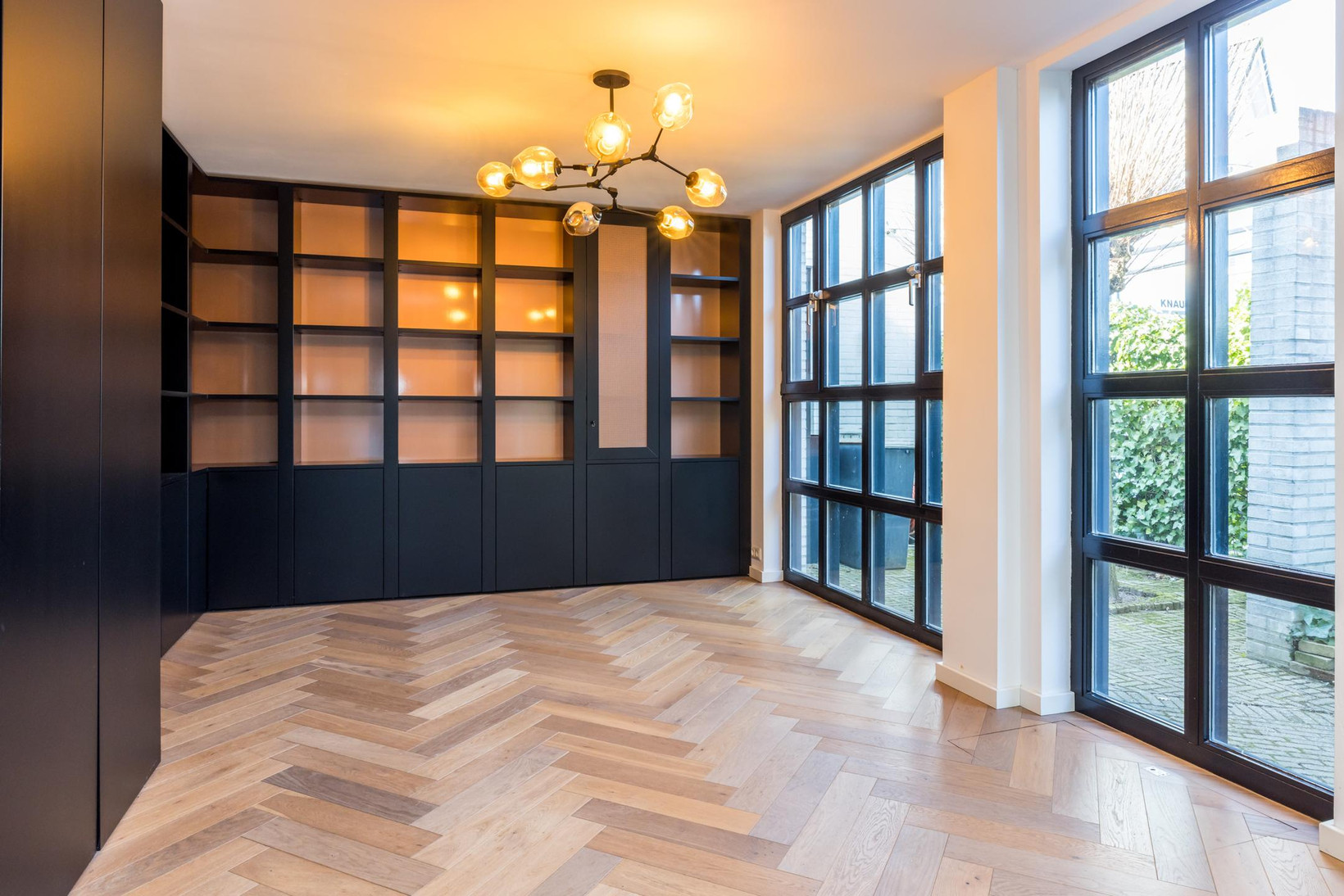 Vrijstaande woning te koop: Ruth Firststraat 15, Heerlen