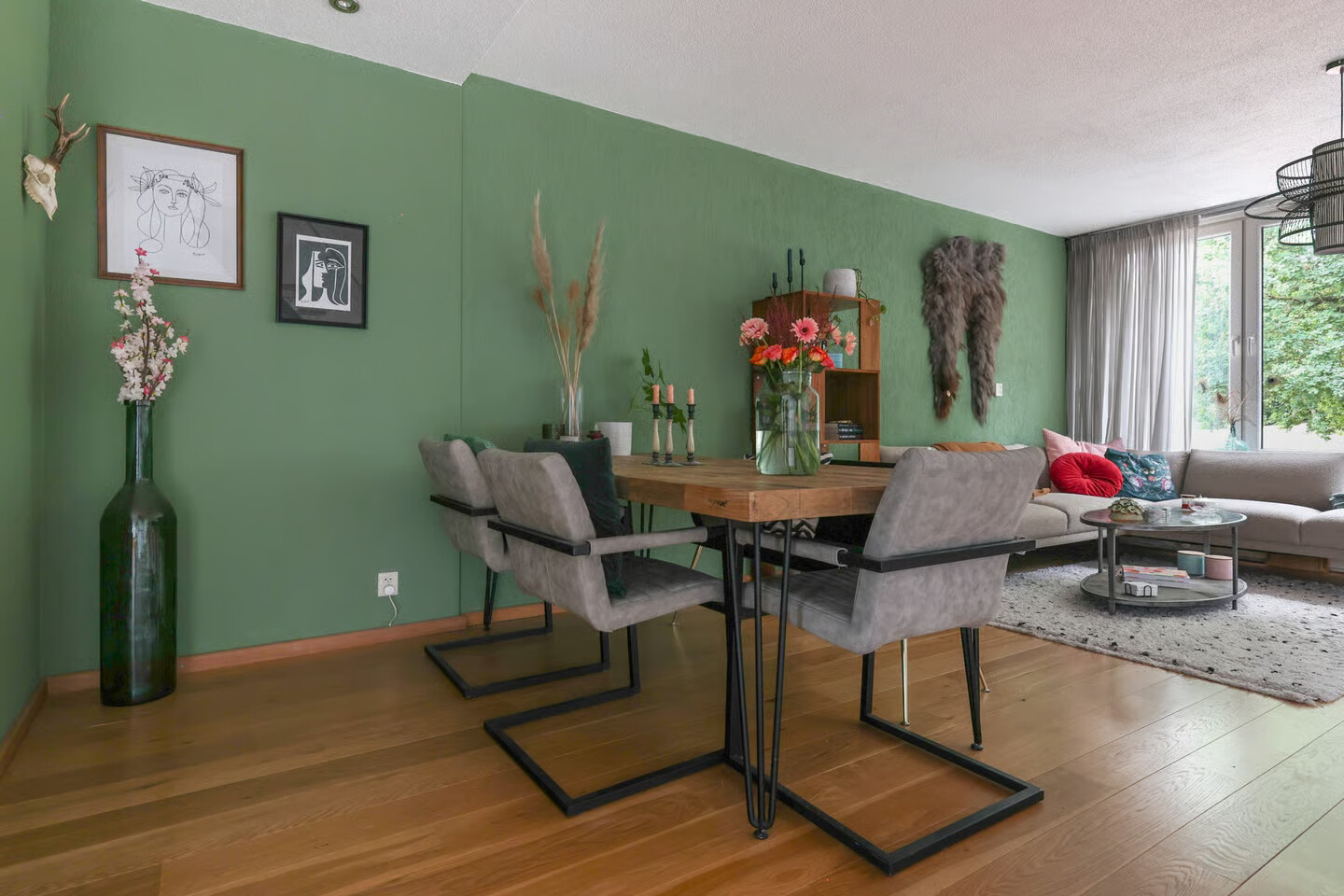 Tussenwoning te koop: Mergelsweg 146, Heerlen