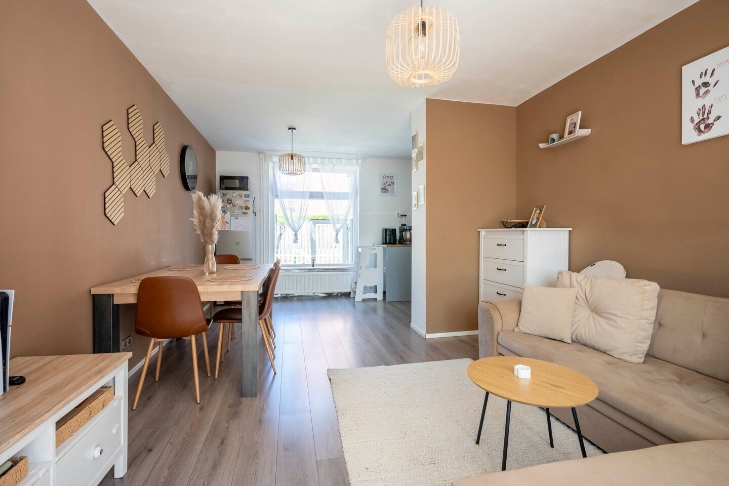 Twee-onder-één-kap te koop: Bergplein 22, Hoensbroek