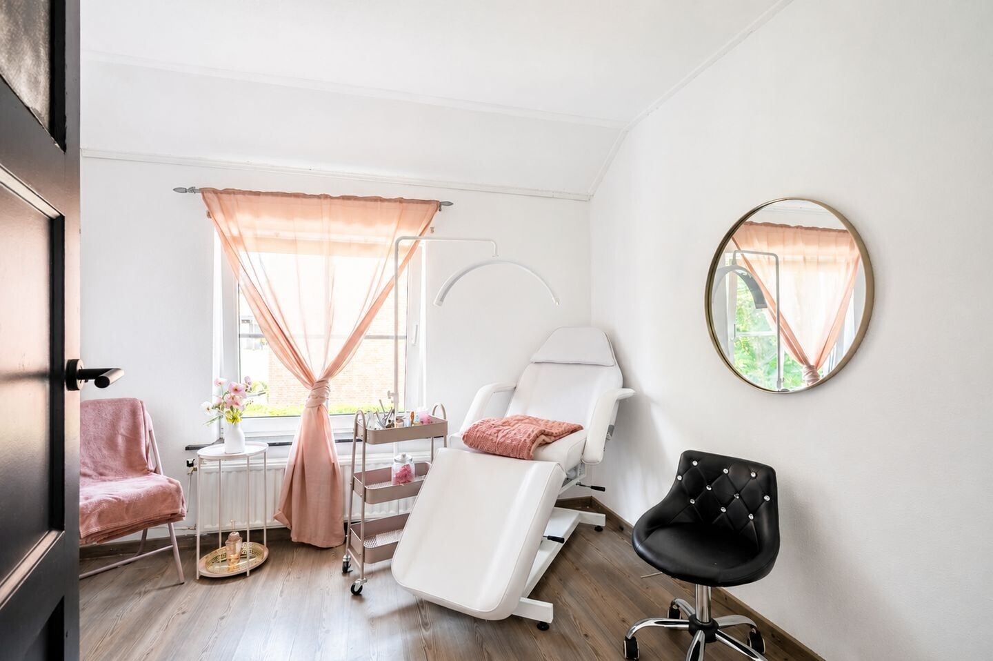 Twee-onder-één-kap te koop: Bergplein 22, Hoensbroek