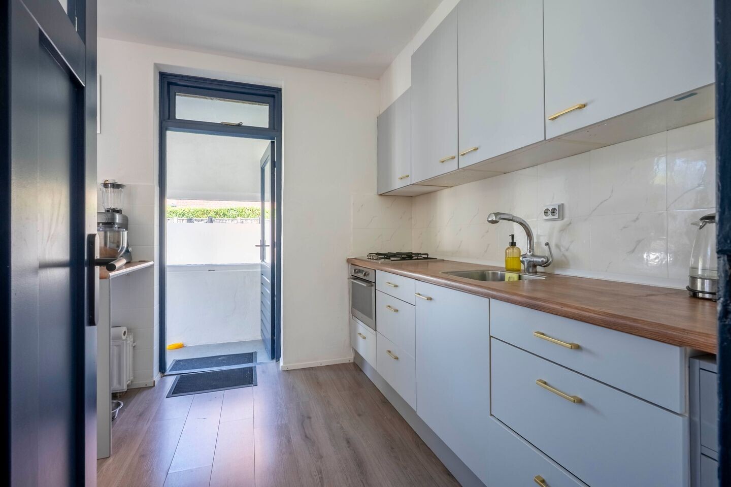 Twee-onder-één-kap te koop: Bergplein 22, Hoensbroek