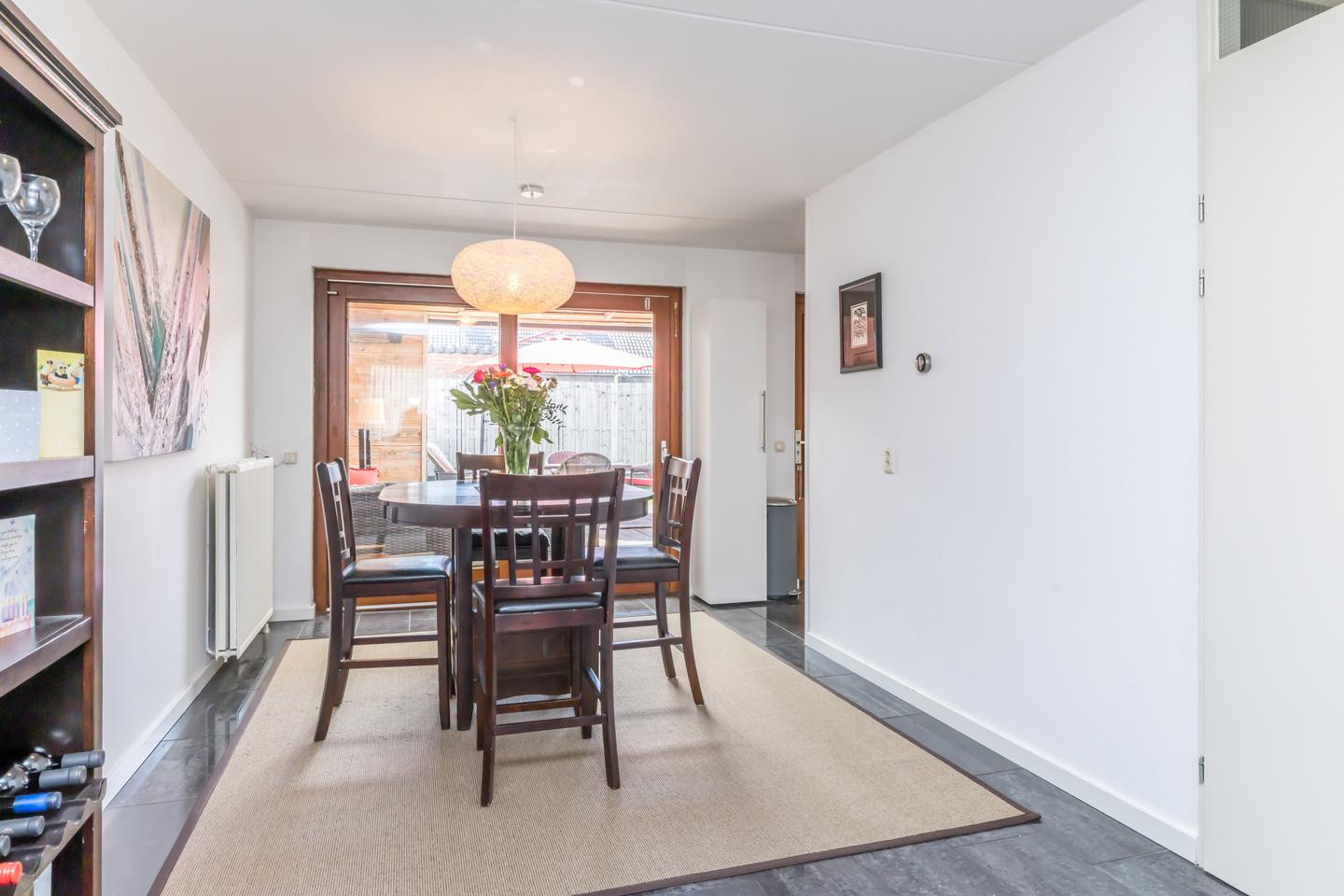 Tussenwoning te koop: Ds. Faberhof 10, Hoensbroek