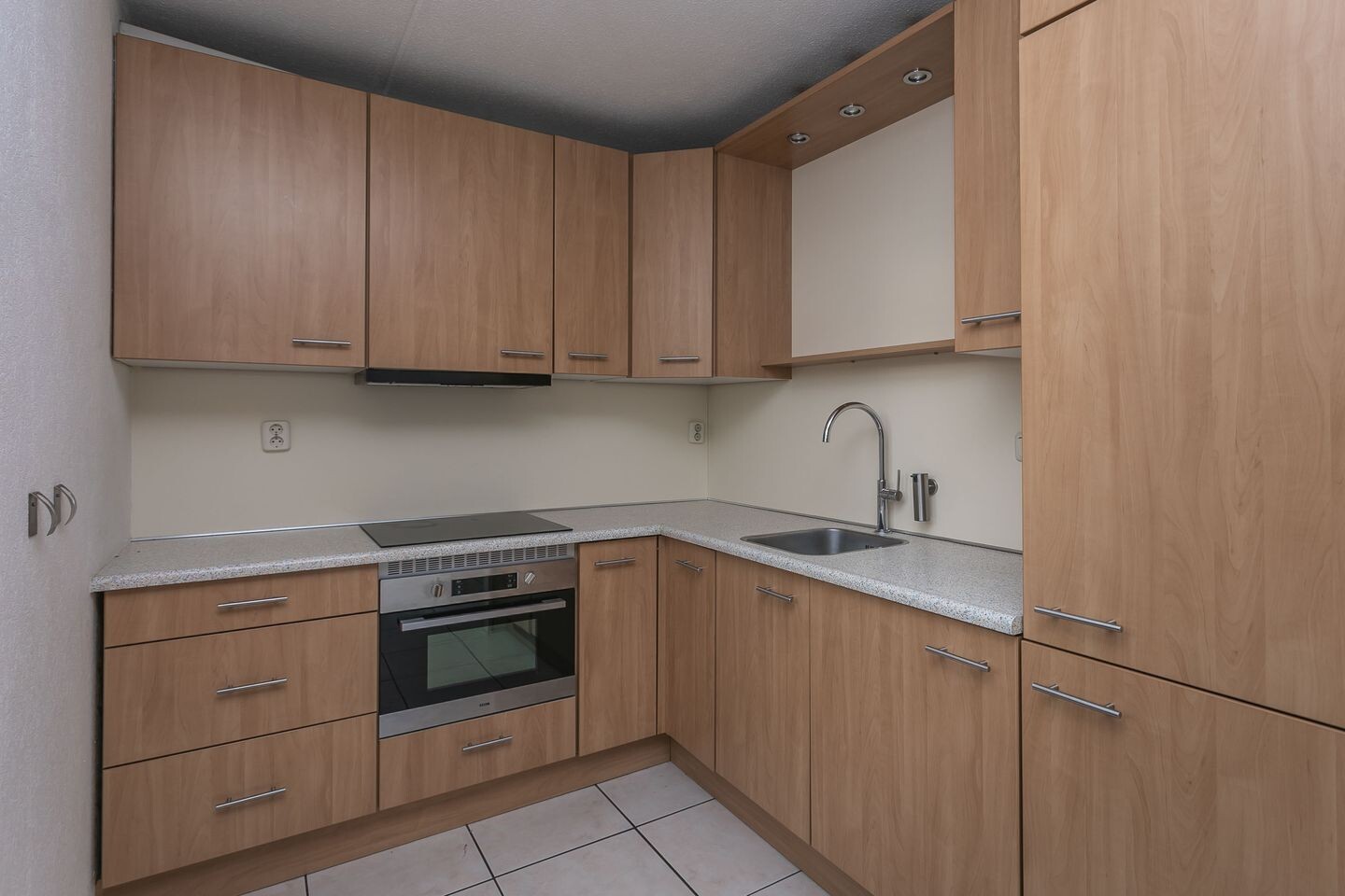 Tussenwoning te koop: Kouvenderstraat 156B, Hoensbroek