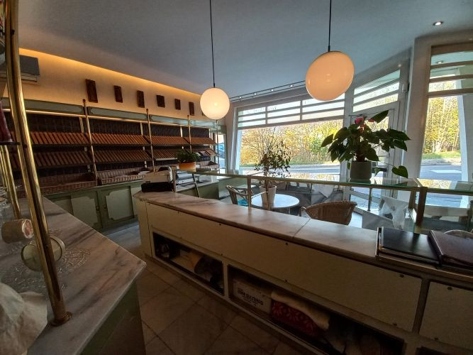 Hoekwoning te koop: Kouvenderstraat 242, Hoensbroek
