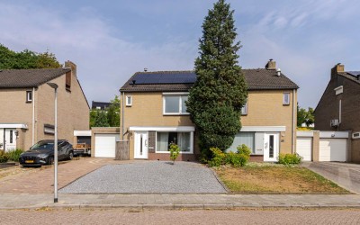 Dr. Albert Schweitzerstraat 40