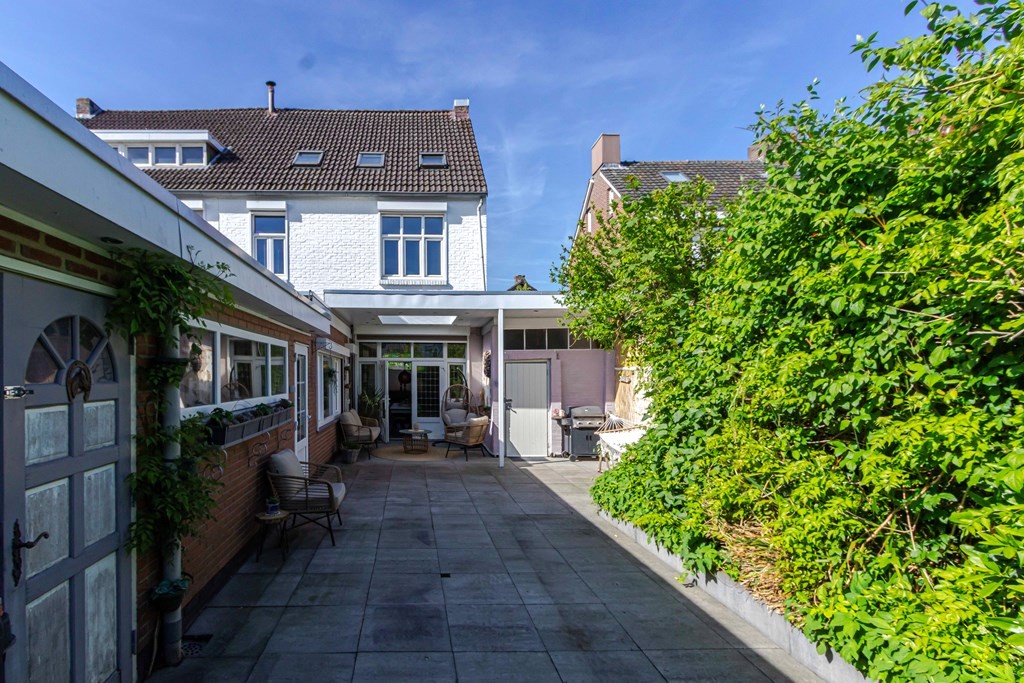 Tussenwoning te koop: St. Josephstraat 61, Hoensbroek
