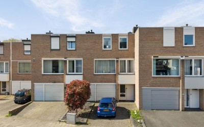 Steenkoolstraat 25