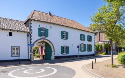 Dorpstraat 1