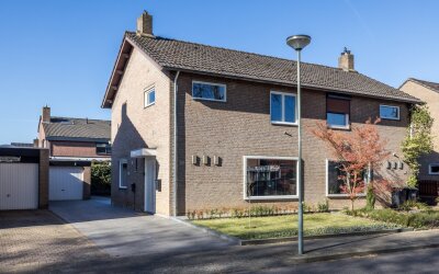 Bachstraat 32